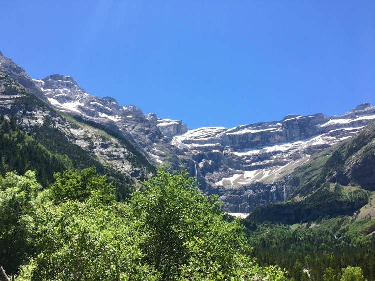 Gavarnie se dévoile peu à peu