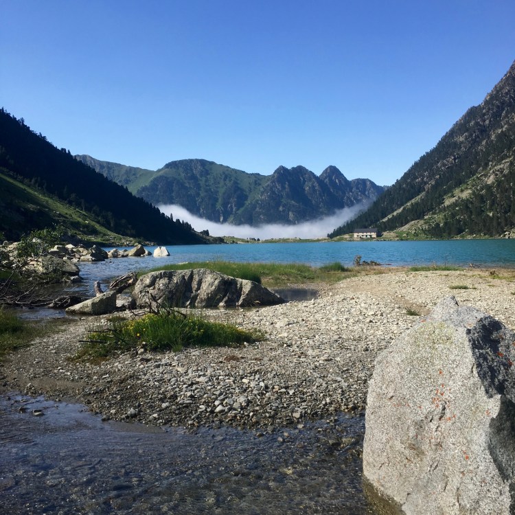 lac de Gaube rainbow&amp;runlight